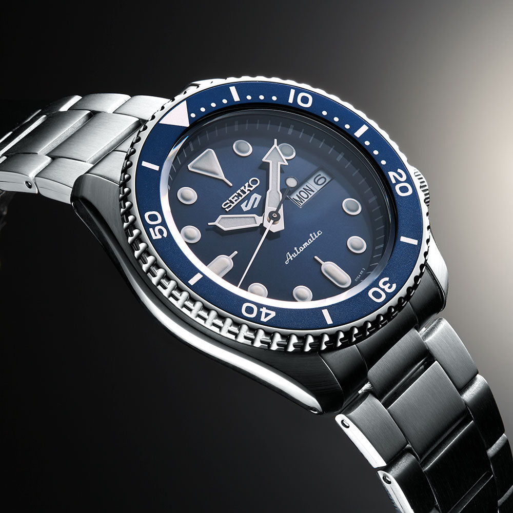 Seiko 5 Sports SRPD51